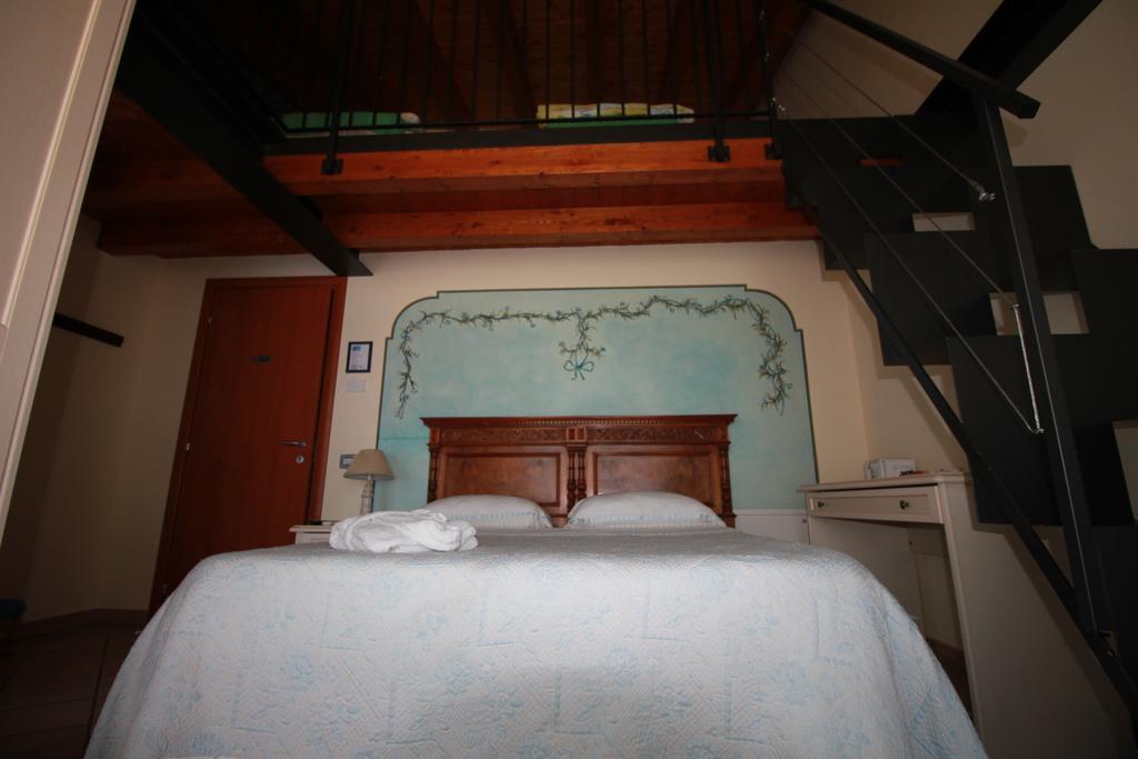 B&B I Fiori Di Marianna Бергамо Екстериор снимка